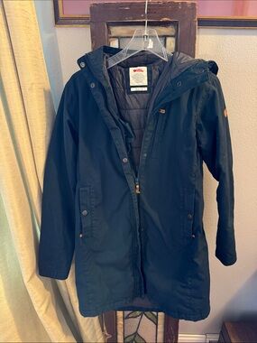 Fjallraven Kiruna Dark Navy Padded Parka